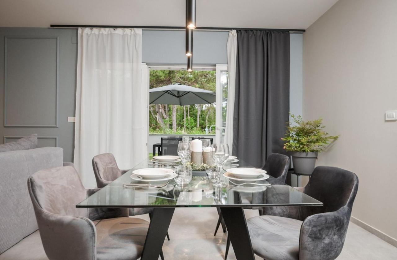 Luxury Apartments Villa Lacrima ชิโล ภายนอก รูปภาพ