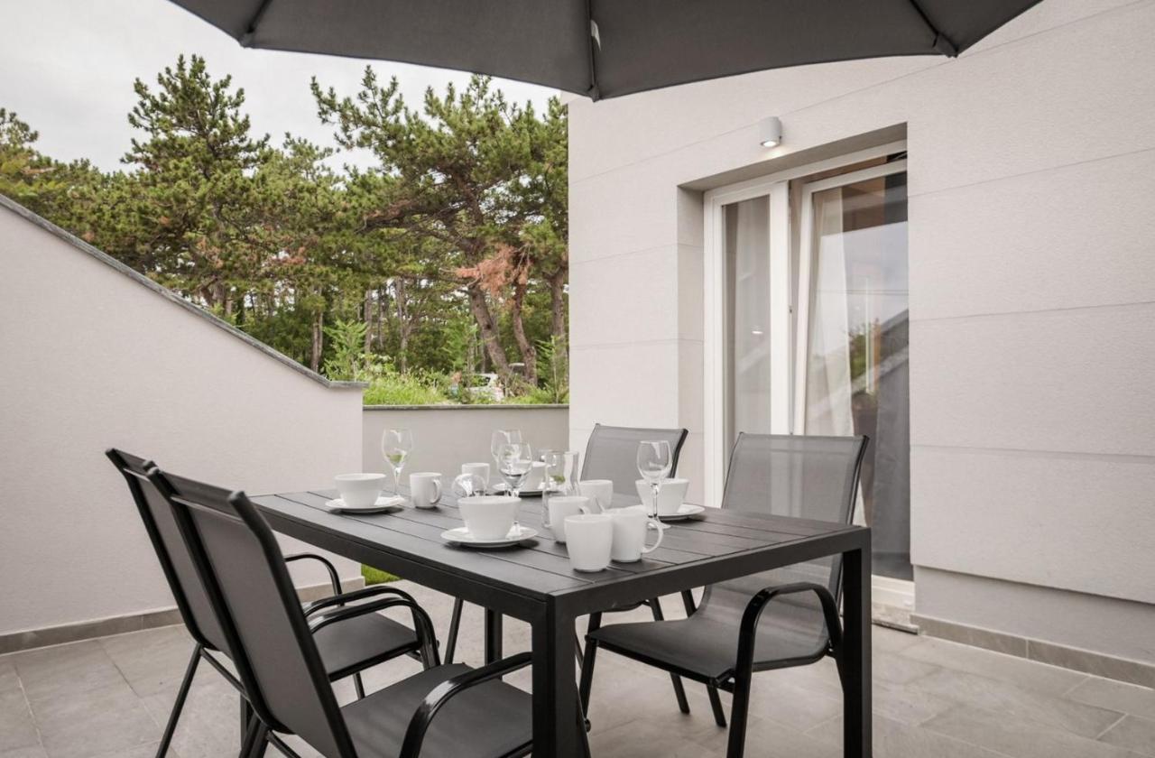 Luxury Apartments Villa Lacrima ชิโล ภายนอก รูปภาพ